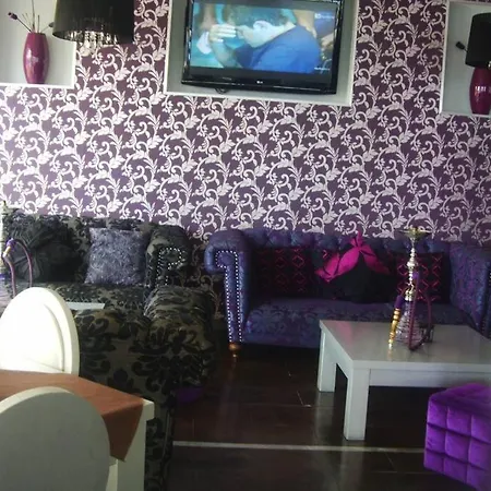 , Beach, Centre ,balcony With Seaview, For 4 Persons Apartment *